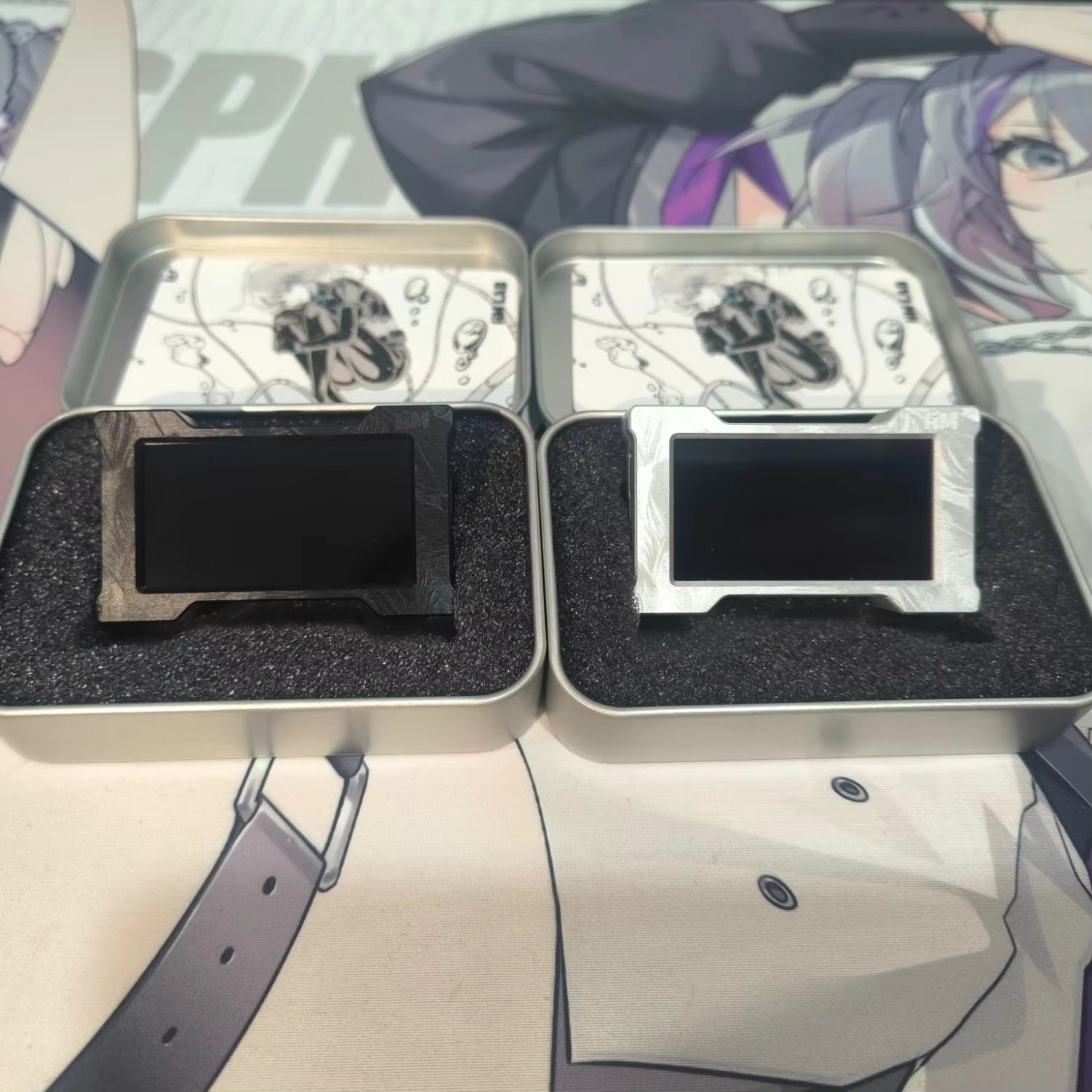 HMLAB ZNEO Gaming USB Hub - 2-To-3 Port, 8K Hz, Independent Power, with Screen, Trendy for Gaming Ambience Desk Setup